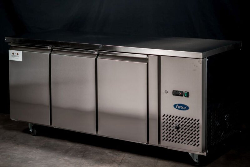 Heladera Mostrador Bajo Mesada 3 Puertas 179 cm - EPF3432 - Imagen 2